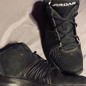 Jordan 5AM black and white